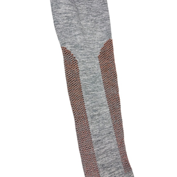 Engineered Life Activewear Set - Picture 8 of 10